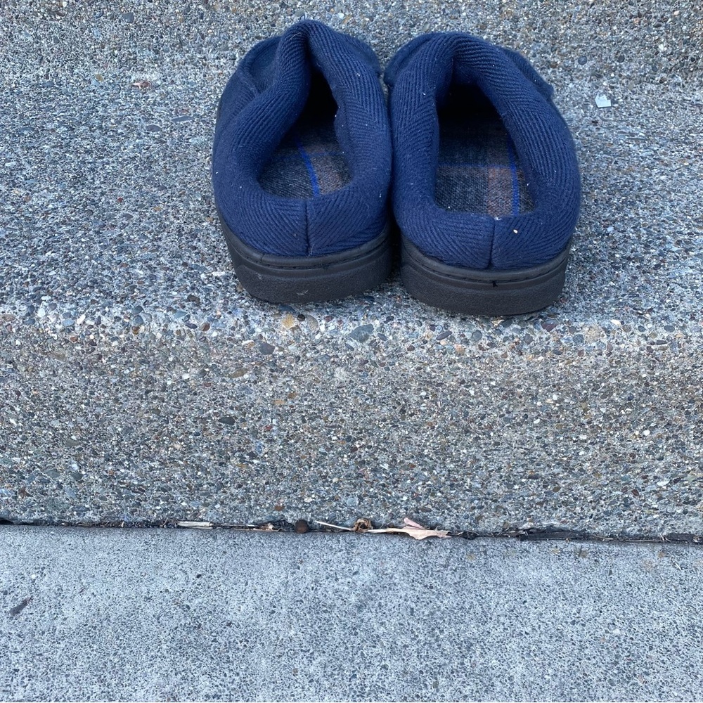 Size 9 - Picture 6 of 7